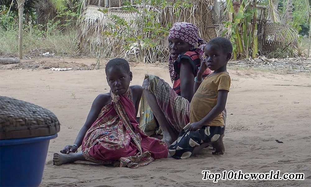 Mozambican - Top 10 Poorest Countries in the World Mozambican - Top 10 Poorest Countries in the World
