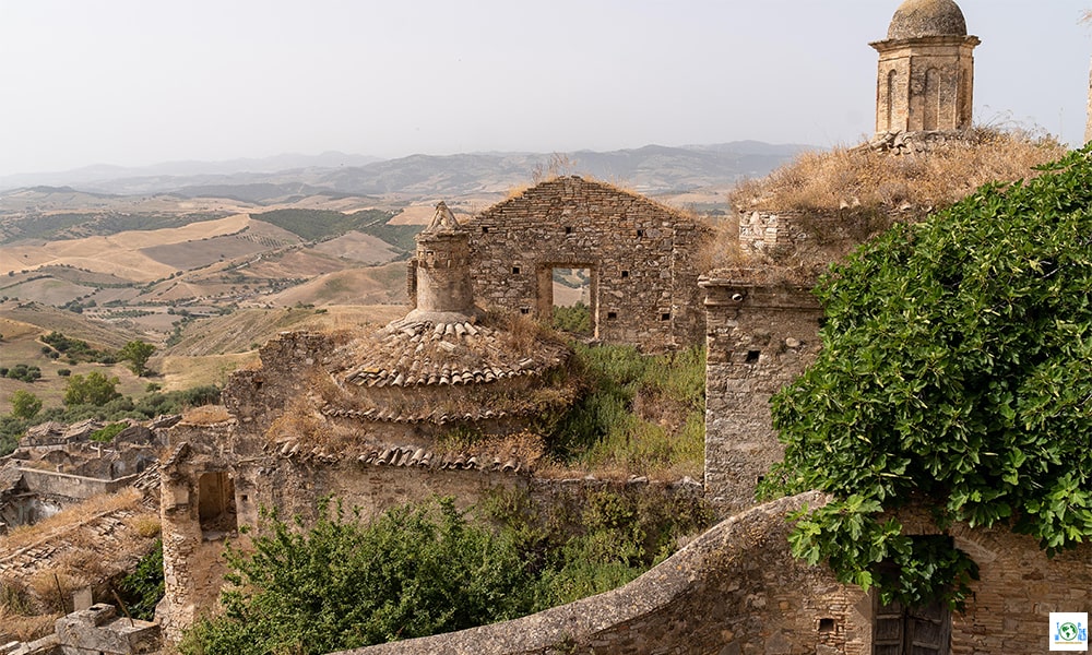 Top 10 Scariest Abandoned Places in the world