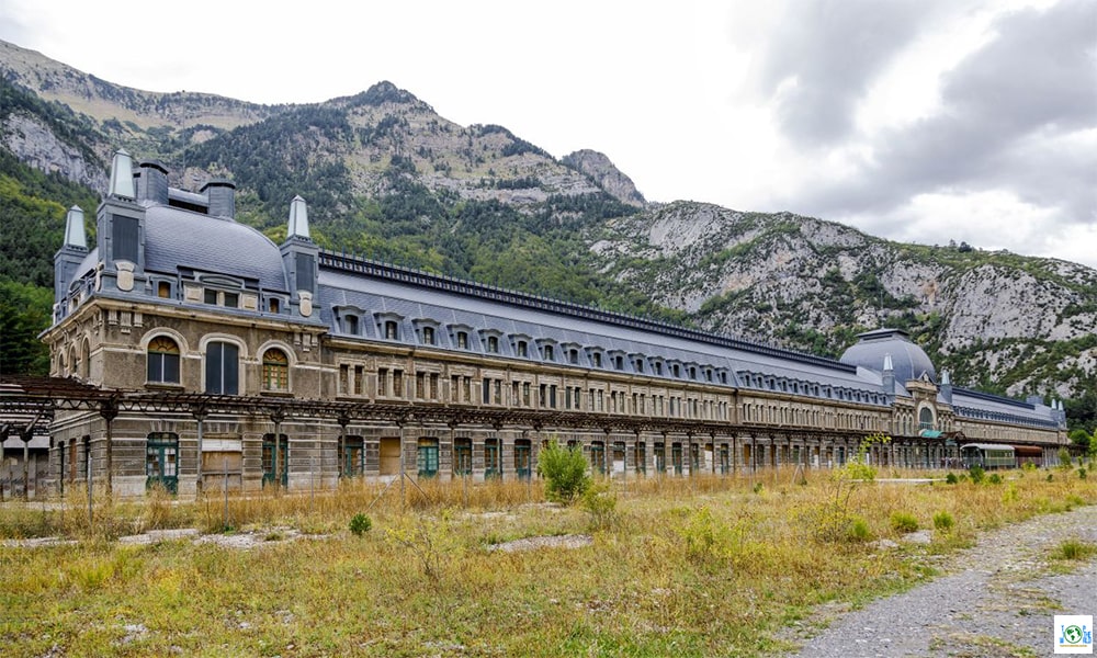 Top 10 Scariest Abandoned Places in the world
