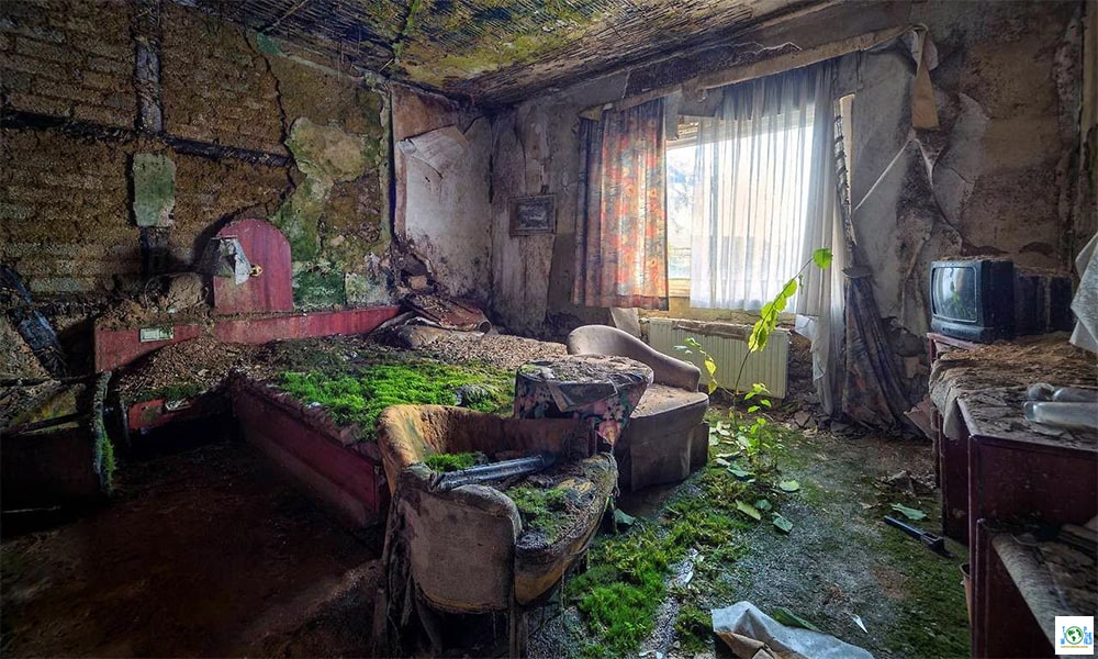 Ghost Hotel Del Salto - Top 10 Scariest Abandoned Places in the world